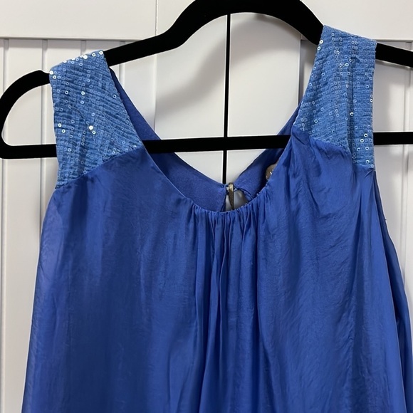 MARIE LA LUNE Blue Silk Blend Top with Sequins on Shoulder NWT - Picture 3 of 13